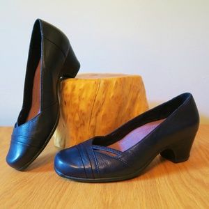 clarks sugar sky pump